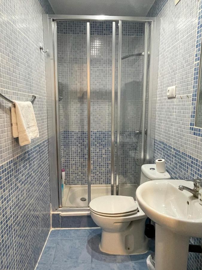 Az The Bridge Hostel - Coliving Zaragoza Eksteriør billede