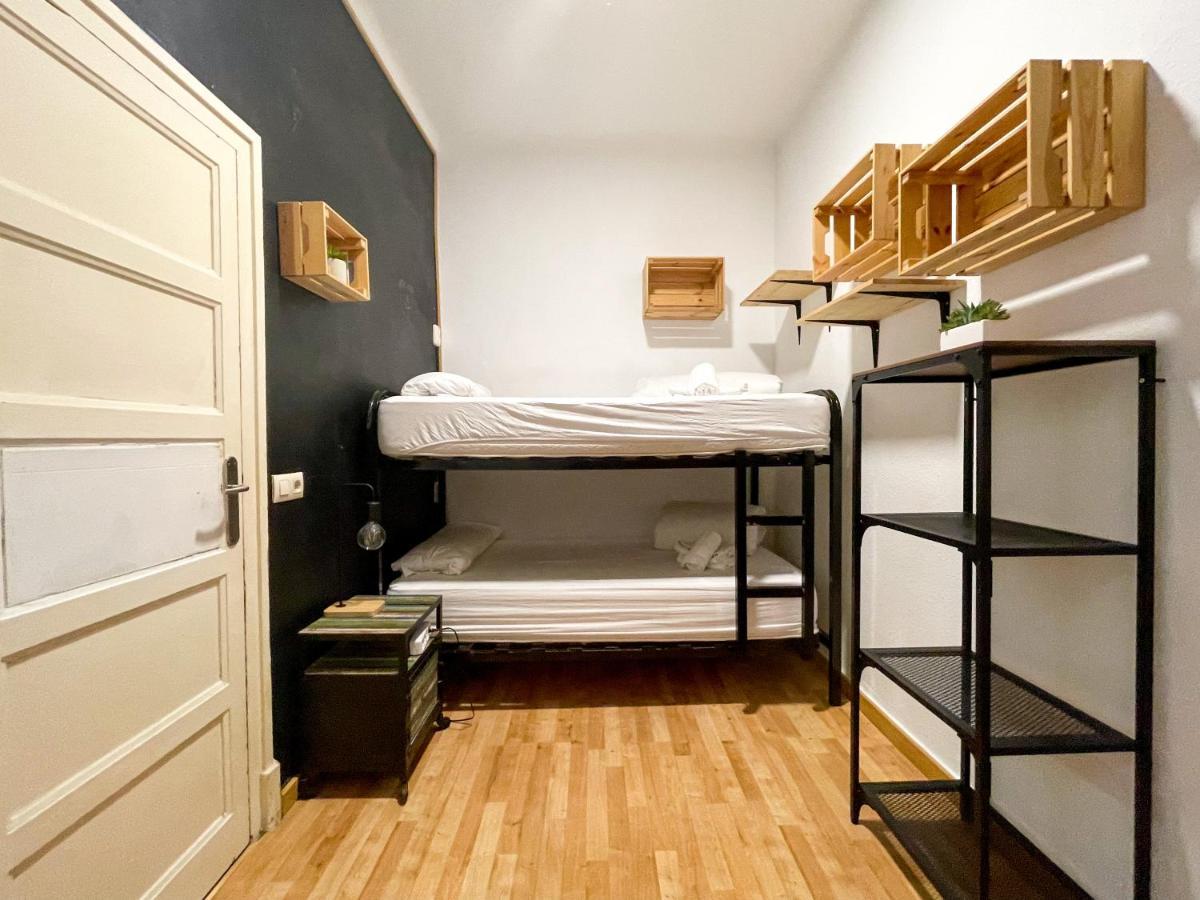 Az The Bridge Hostel - Coliving Zaragoza Eksteriør billede
