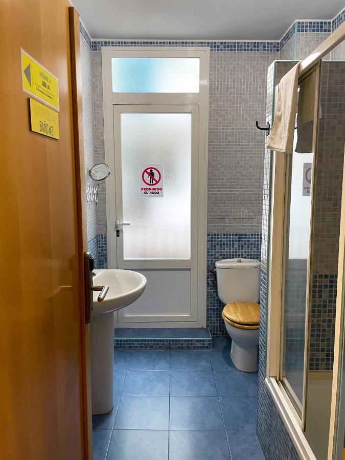Az The Bridge Hostel - Coliving Zaragoza Eksteriør billede
