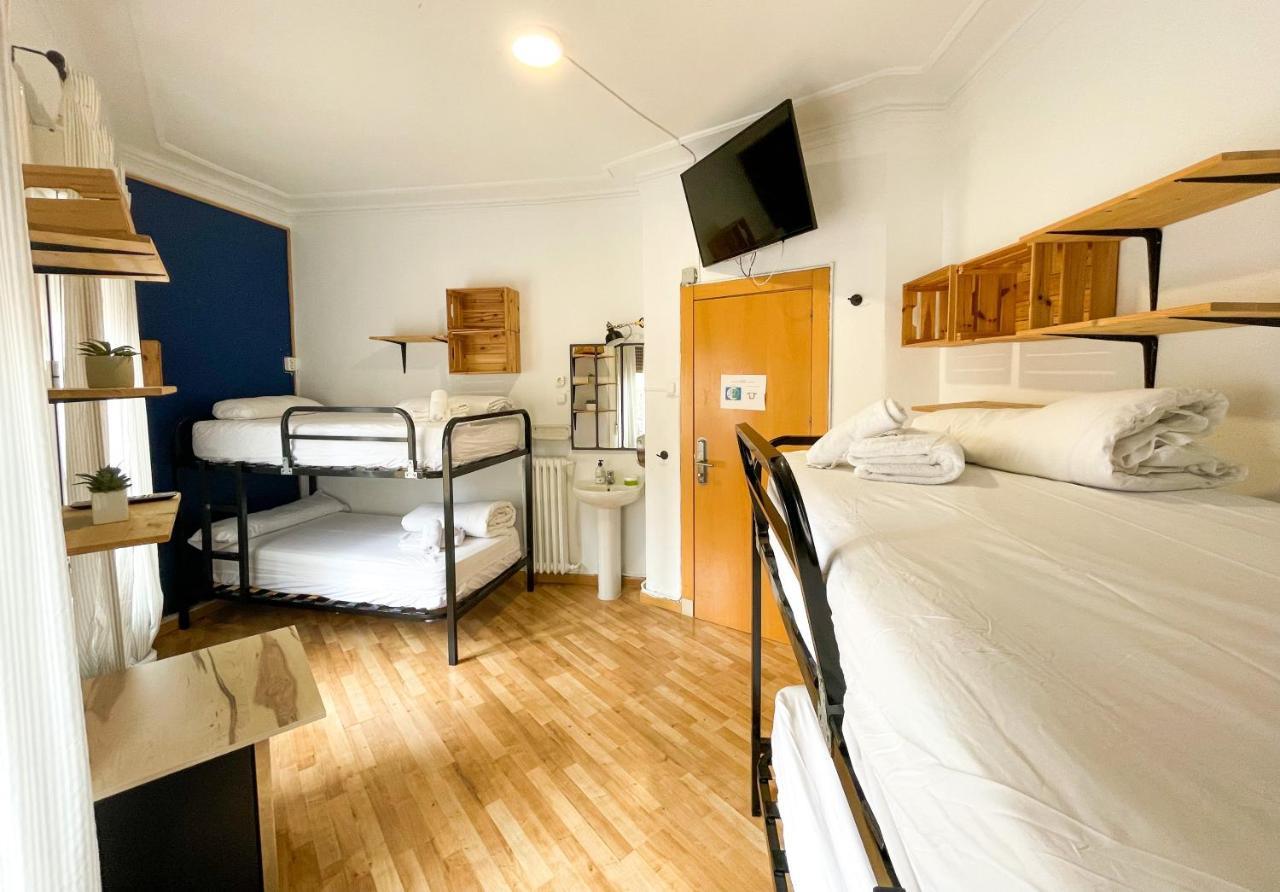 Az The Bridge Hostel - Coliving Zaragoza Eksteriør billede